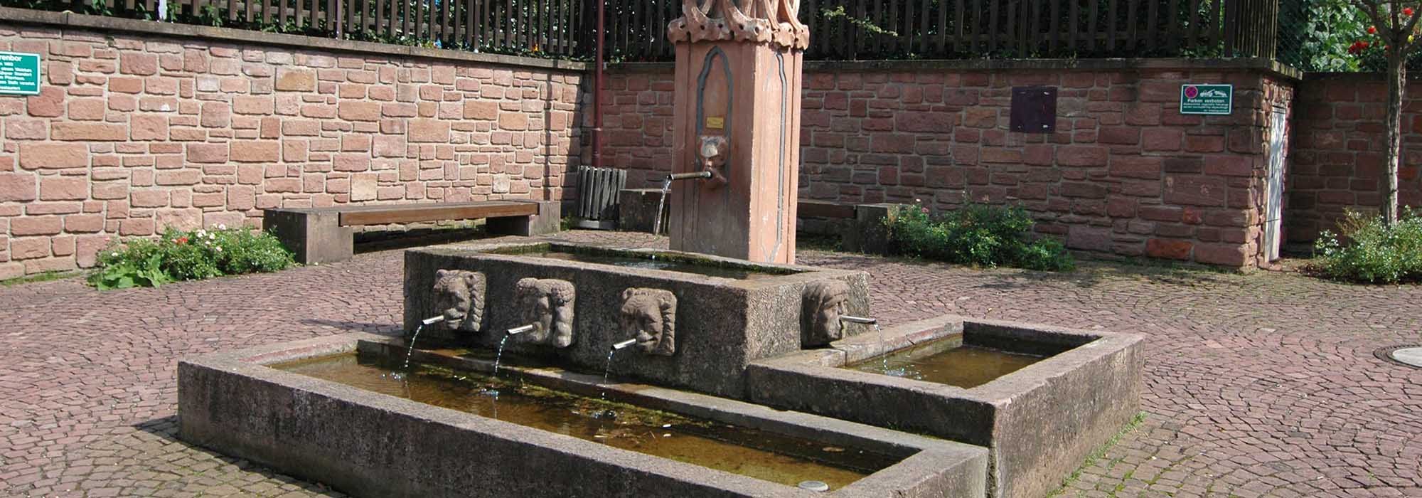 Kenn Mosel Brunnen