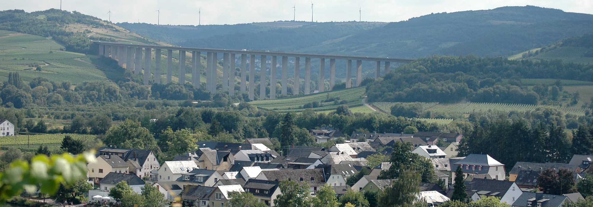 Longuich-Kirch Mosel Brücke