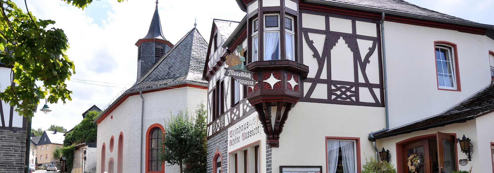 Starkenburg Mosel Fachwerkhaus