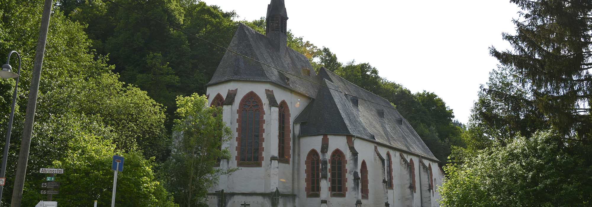 Starkenburg Mosel Kirche